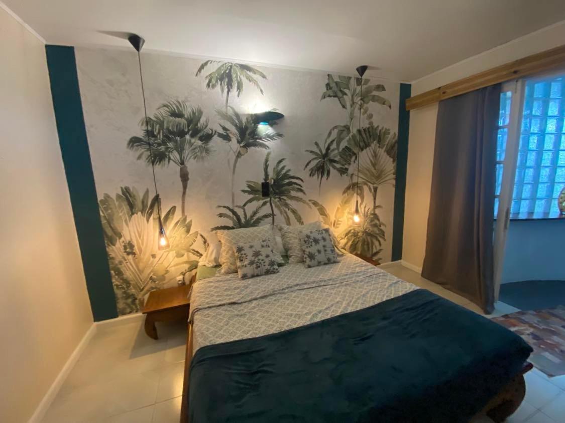 Ti Kaz Lo Ker Chambre D'Hote Chez L'Habitant Сен-Жозеф Экстерьер фото