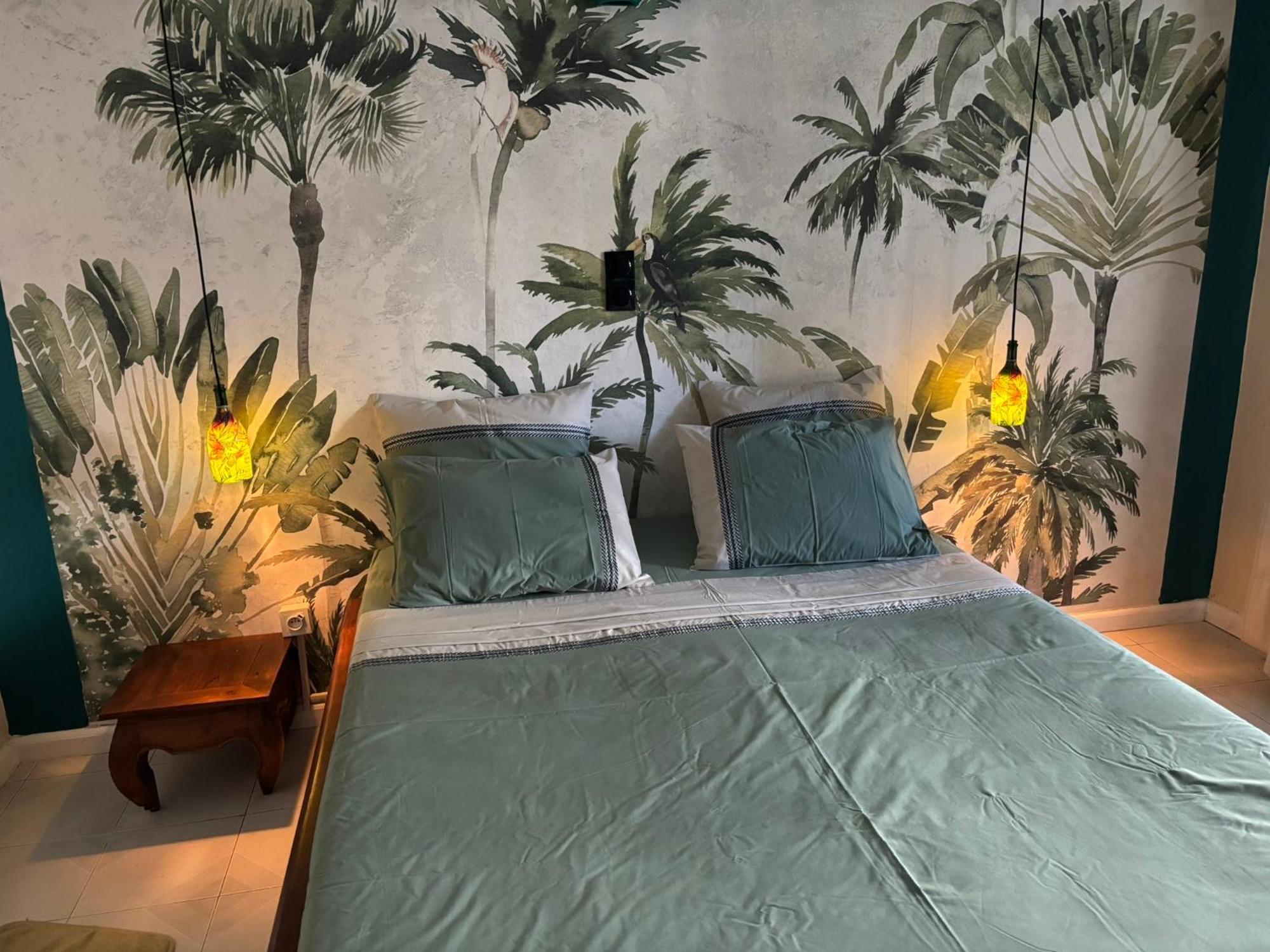 Ti Kaz Lo Ker Chambre D'Hote Chez L'Habitant Сен-Жозеф Экстерьер фото